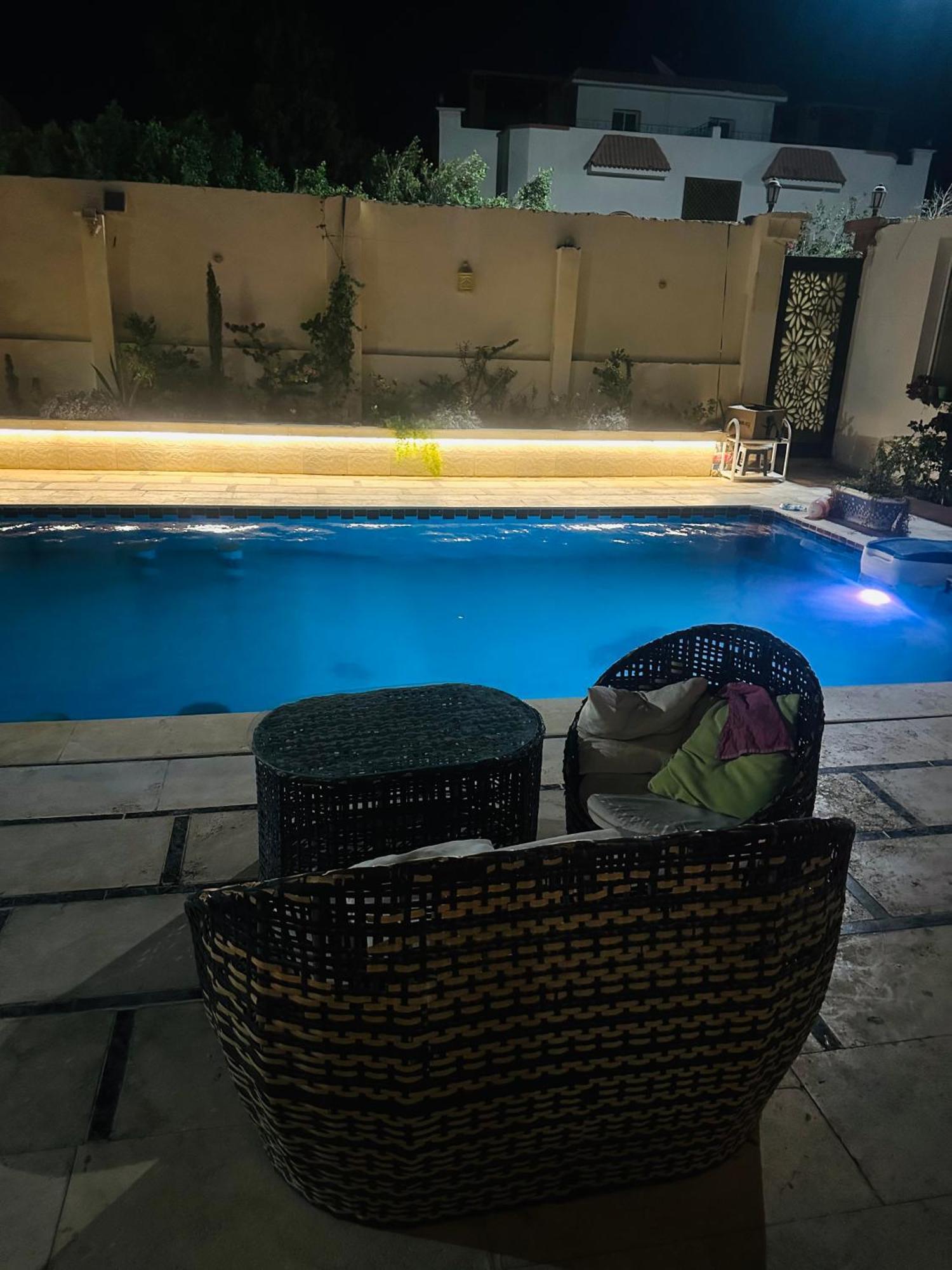 Alis Villa