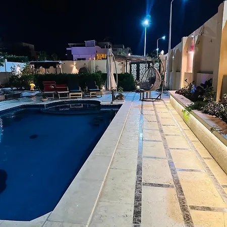 Alis Villa Hurghada Exterior photo